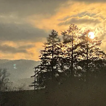 La Petite Ourse Oda ve Kahvaltı 4*